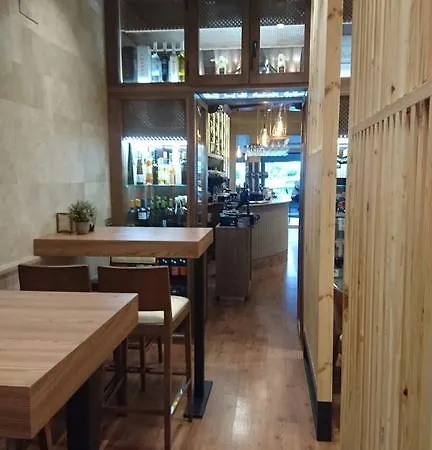 Santa Clara Pensión *