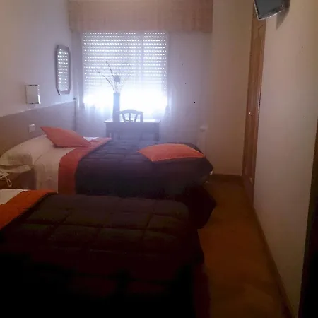 Pensión Santa Clara *